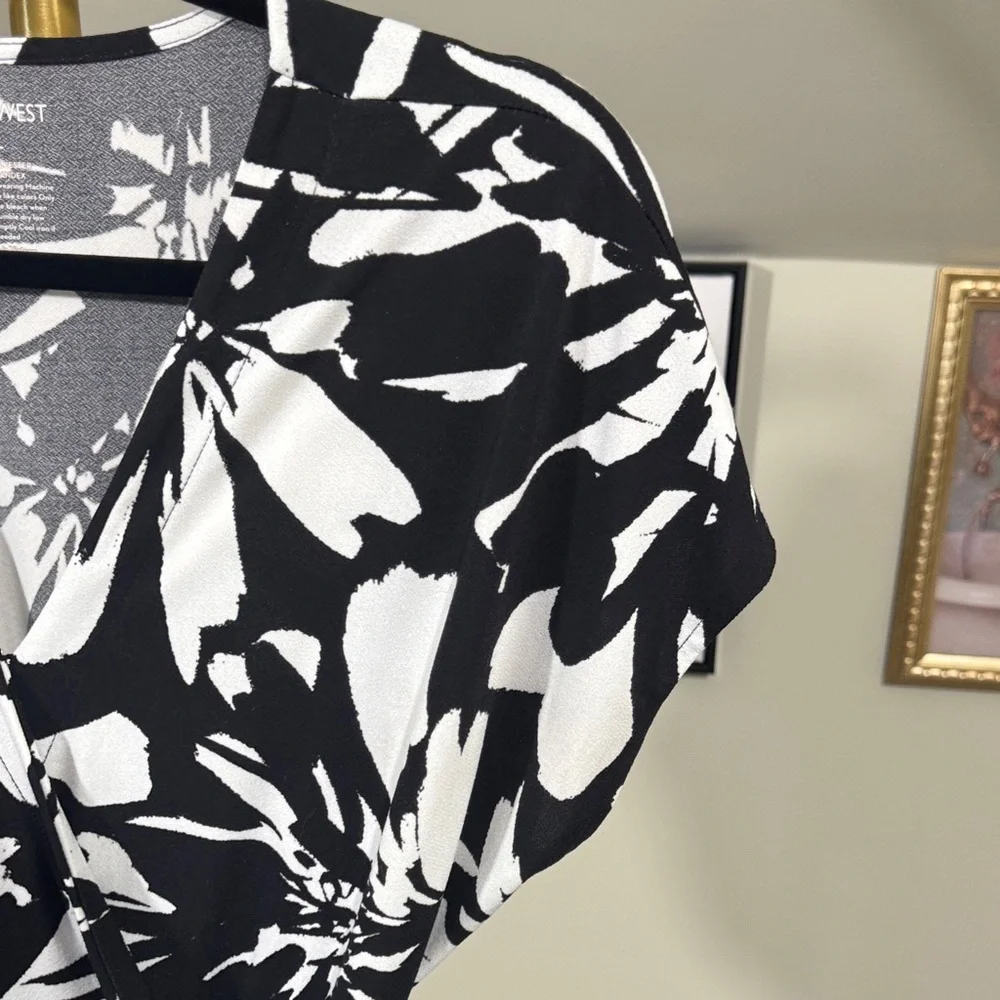 Nine West Black and White Floral Midi Faux Wrap Dress - Picture 7 of 8
